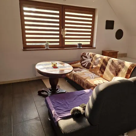 Duże Mieszkanie W Kostkowie * Kostkowo (Pomerania)